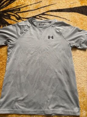 Under Armour Light Gray Short Sleeve Performance Tee